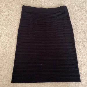 NWOT LOFT Black Pencil Skirt